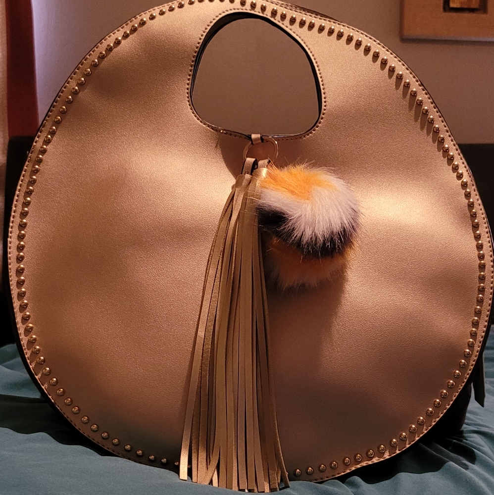 New Handbag Republic 👜